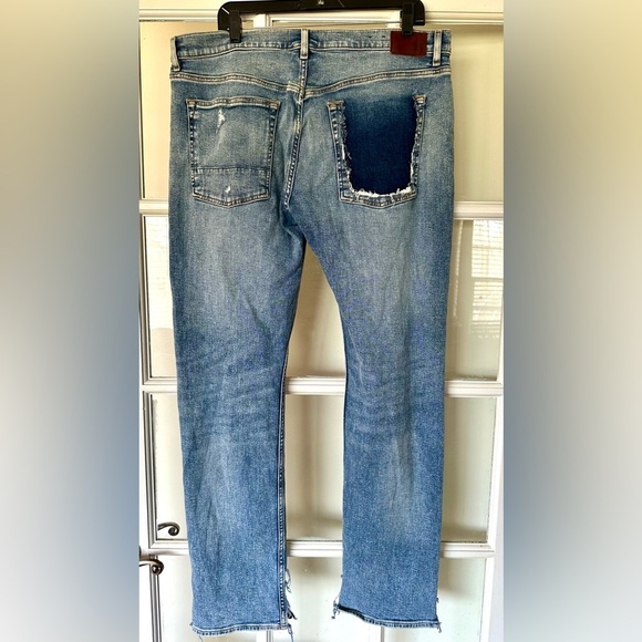 7 For All Mankind Men’s Blue Relaxed Jeans with Distressed Details Size 36 - Picture 4 of 16